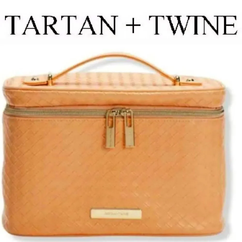 Tartan‎ & Twine Apricot Weave Deluxe Train Case